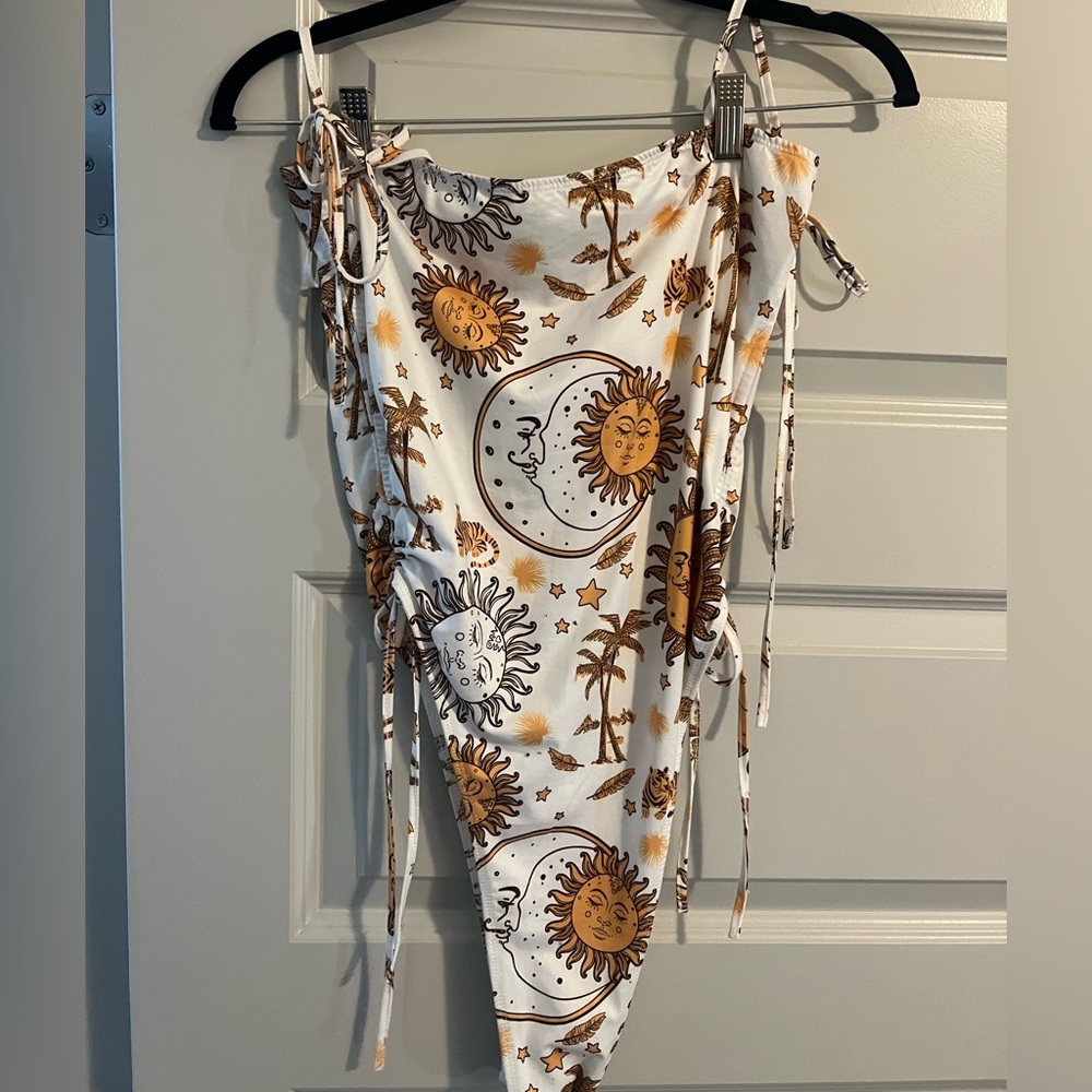 boho dream body suit - sun & moon
